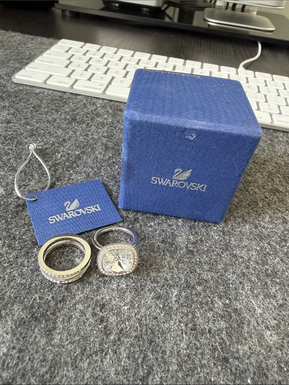 Swarovski Ring in Box a size 5 silver